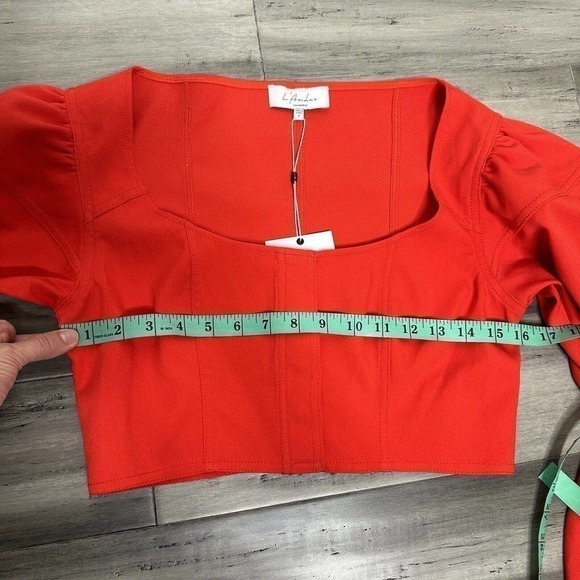 NWT L'Academie Crop Button Down Top Women's Long Sleeve Red Size M - Picture 5 of 6